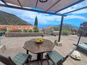 Haus mit Patio + Pool in Candelaria