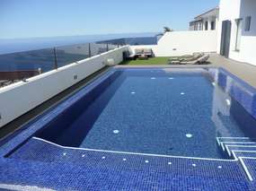 6 Pers. Ferienhaus Pool Meerblick