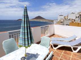 Penthouse-Wohnung direkt am Meer