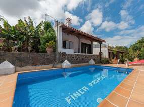 Urlaub auf grüner Finca mit Pool