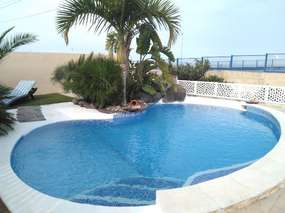 Ferienhaus mit Privatpool und Grill