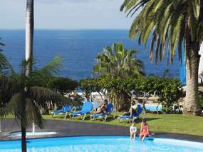 Private Penthaus-FeWo - Maritim-Hotel | Pool beheizt, Sauna, Fitness & mehr