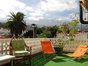 Puerto: Studio mit Terrasse