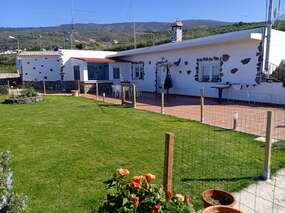 Ruhige Meerblick-Finca in Naturlage
