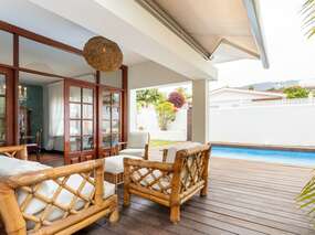 Ferienhaus mit 4 Sz, Pool + Grill