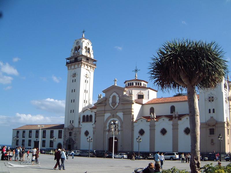 Blick auf die Kirche von Candelaria Blick auf die Kirche von Candelaria