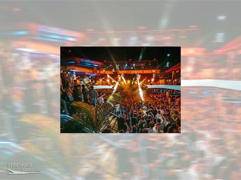 Nachtclub Papagayo in Playa Las Americas