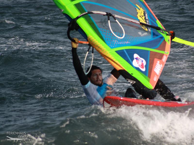 Surfer in der Cabezo Bucht Surfer in der Cabezo Bucht